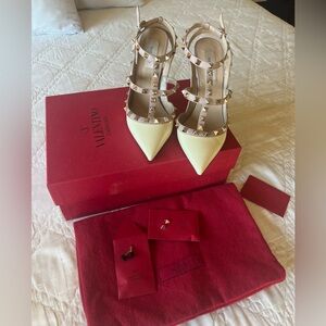 Valentino Rockstud 100mm Slingback High-Heel Pumps. Authentic